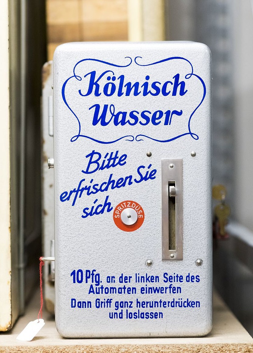 Automat für Kölnisch Wasser